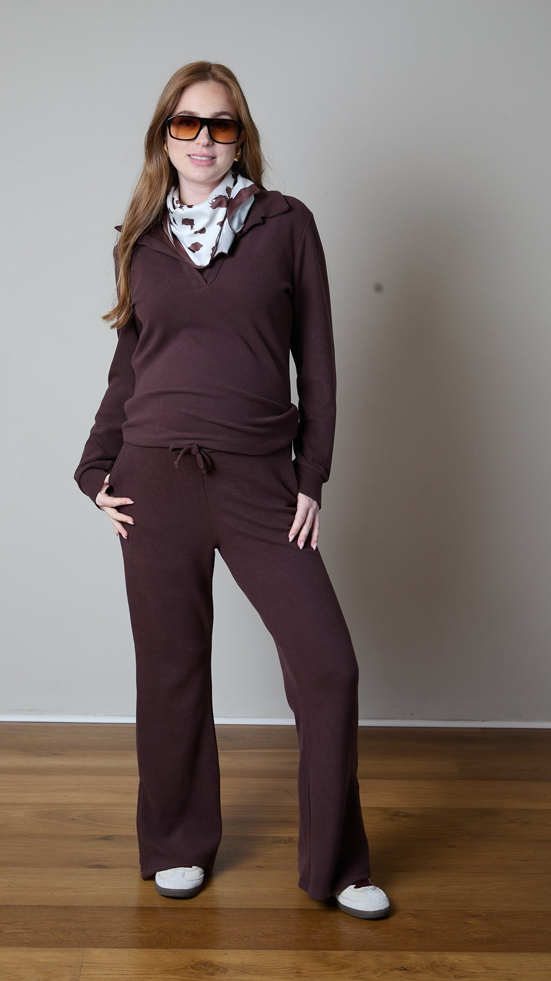 חולצת הנקה עם רוכסנים משני הצדדים סריג פולו| חליפת ״אלה״ | חום -שוקולד