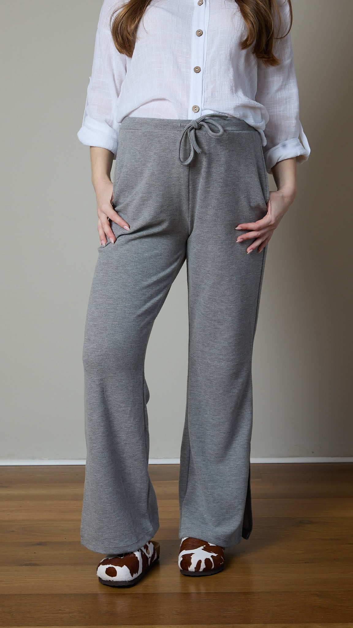 מכנס סריג להריון ולאחרי לידה | חליפת ״אלה״ | אפור