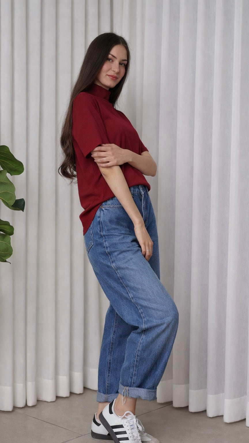 חולצת הנקה עם ריצ׳רצ׳ים נסתרים ״אליס״ | בורדו